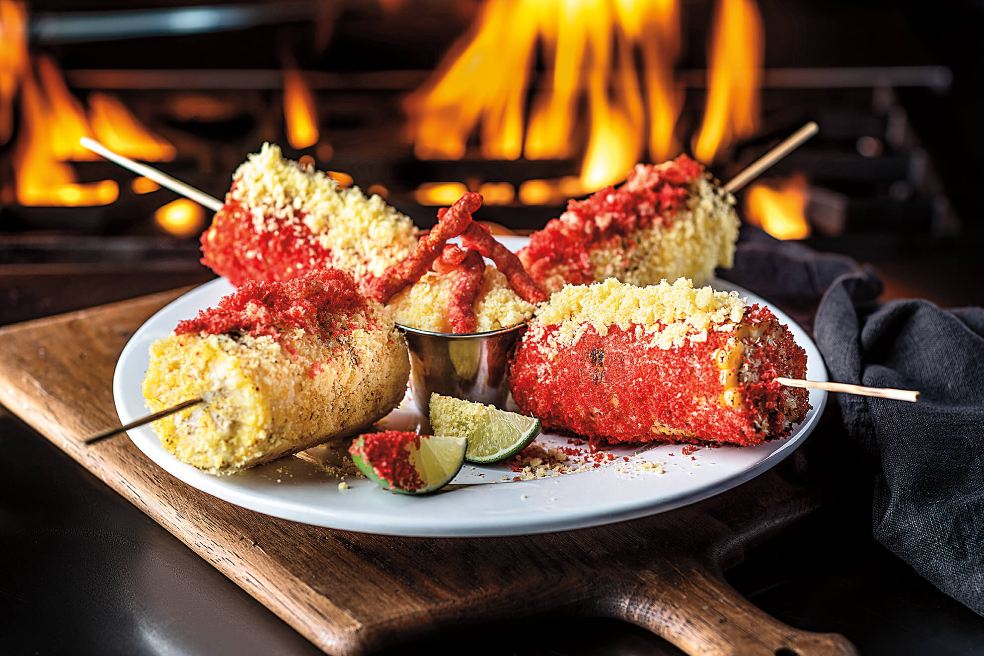 Elotes a la CHEETOS® FLAMIN' HOT® | Cheetos